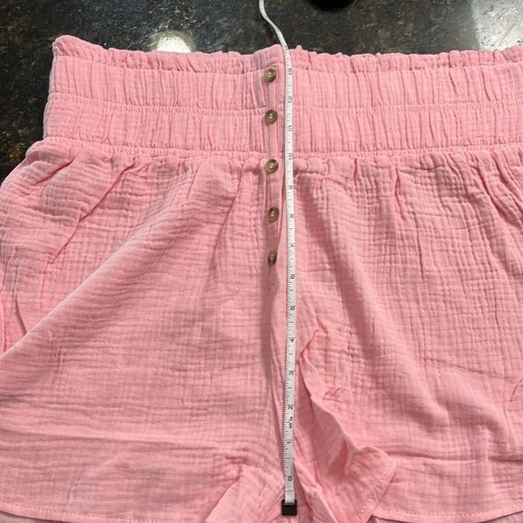 NWT-simply Southern-M/L-pink- elastic waistband, lightweight, pull- on shorts. - Picture 9 of 11